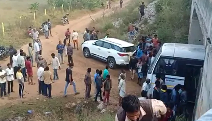 হায়দরাবাদ পুলিশের প্রশংসায় তারকারা