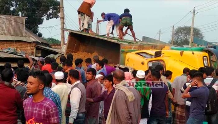 ময়মনসিংহে ট্রাকচাপায় নিহত ২