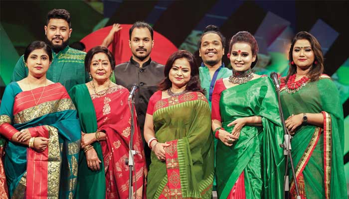 'বিজয় নিশান উড়ছে ঐ'