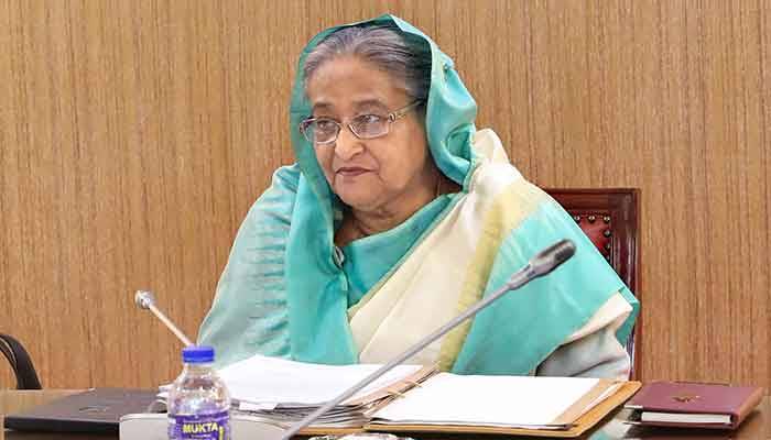 করোনাভাইরাস নিয়ে সতর্ক থাকার নির্দেশ প্রধানমন্ত্রীর
