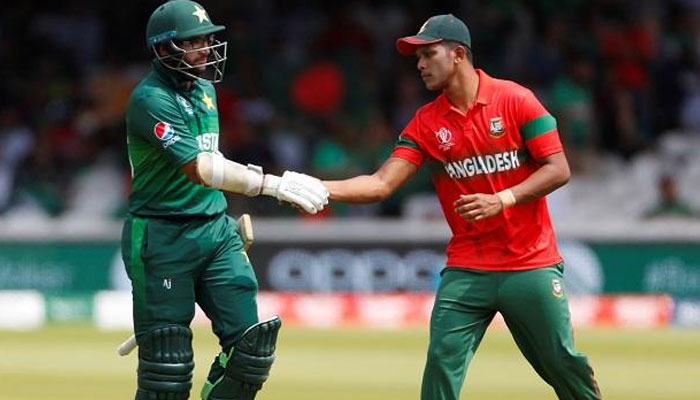 আগে টেস্ট খেলতে চায় পাকিস্তান