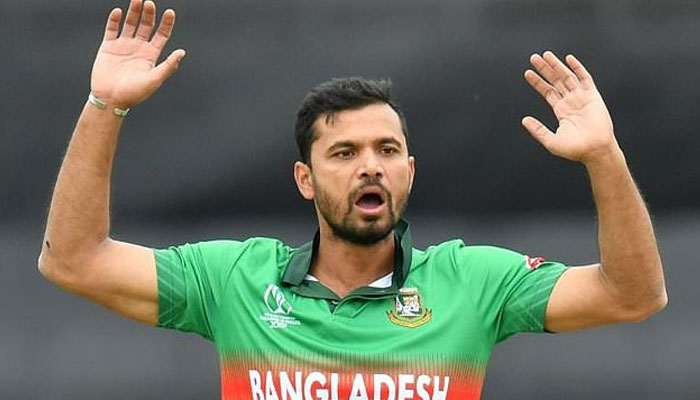 মাশরাফি কেন্দ্রীয় চুক্তিতে থাকতে চায় না: পাপন