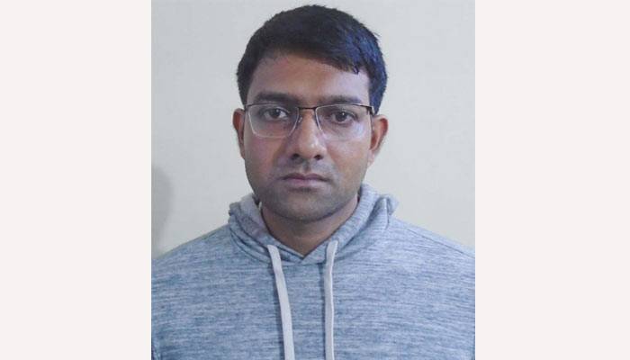 আইপিএলে বাজি খেলতে ব্যাংকের সাড়ে ৩ কোটি টাকা সরিয়েছেন কর্মকর্তা