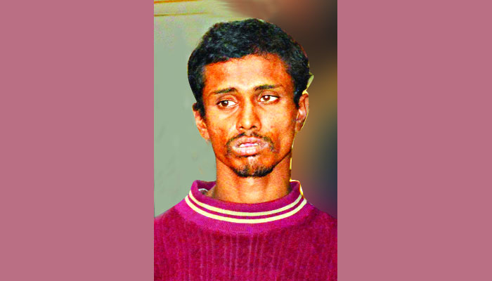 ধর্ষক মজনুকে নিয়ে ক্রাইম সিনে ডিবি