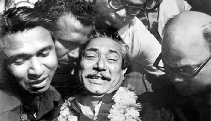 ১০ জানুয়ারি ১৯৭২