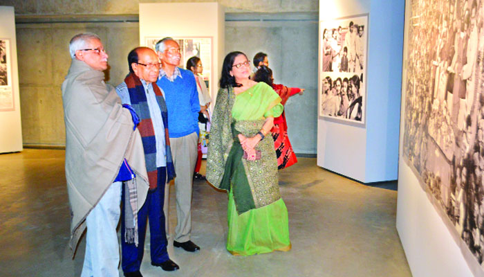 এ অভিযাত্রা অন্ধকার থেকে আলোয়...