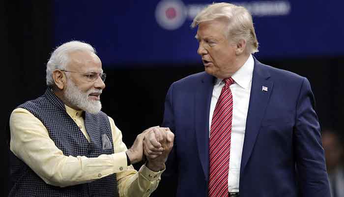 ট্রাম্পকে ফোন করে পাশে থাকার আশ্বাস মোদির