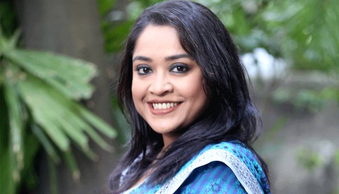 হারানোর বেদনা নিয়ে মঞ্চে উঠেছি: চুমকী