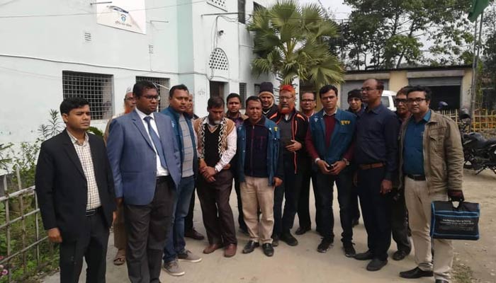 খুলনায় ঘুষের টাকাসহ খাদ্য পরিদর্শক আটক
