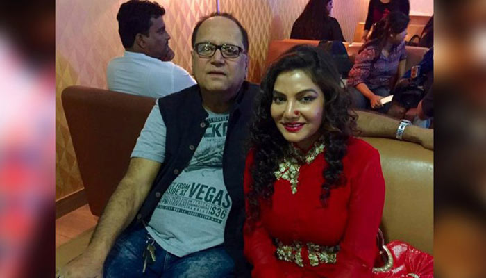 বিয়ের পরের দিনই হাসপাতালে দীপঙ্কর দে