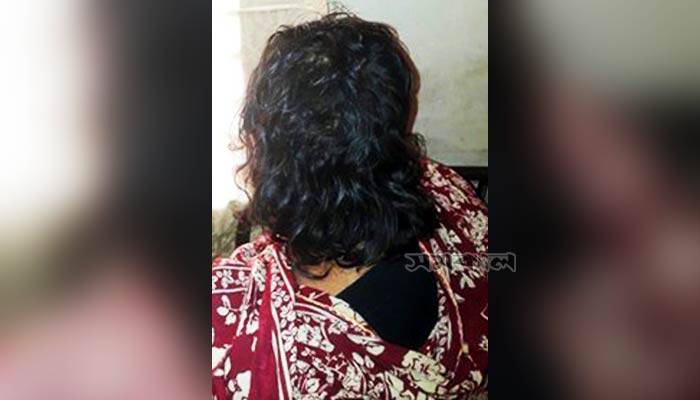 চৌগাছায় মারধরের পর নারীর চুল কর্তন