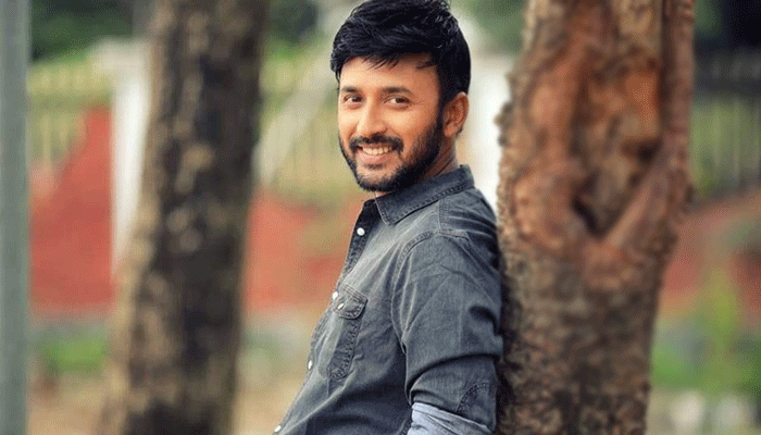 সিনেমাতেই নিয়মিত হতে চাই: মনোজ