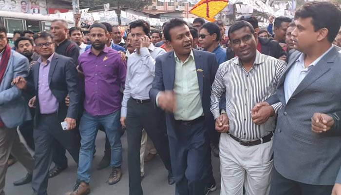 বিএনপি রাজনীতিতে ব্যস্ত, আমরা ব্যস্ত উন্নয়নে: তাপস