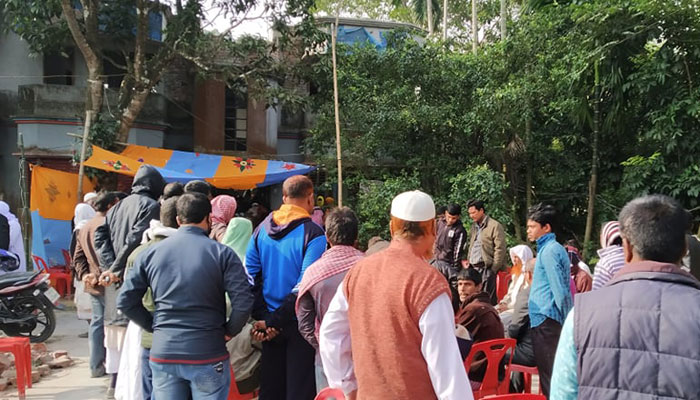 পাবনায় প্রাইভেট কারের ধাক্কায় কলেজ শিক্ষক নিহত