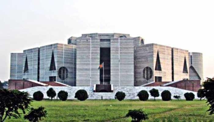 ধর্ষকদের গুলি করে মারার দাবি সংসদে