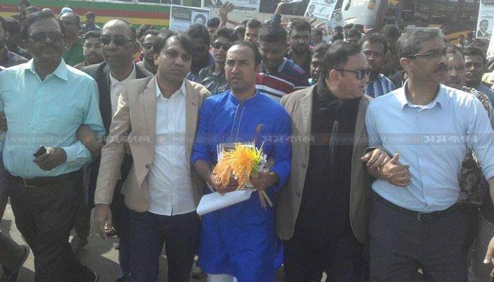 গাবতলীতে তাবিথের ওপর হামলা, ধাওয়া-পাল্টা ধাওয়া