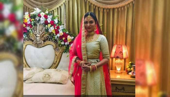 চার বছর পর বিয়ের স্বীকারোক্তি চার বছর পর বিয়ের স্বীকারোক্তি