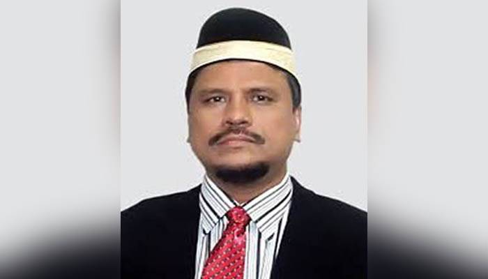 ইউএনও-উপজেলা চেয়ারম্যানের দিকে তেড়ে গেলেন এমপি নদভী