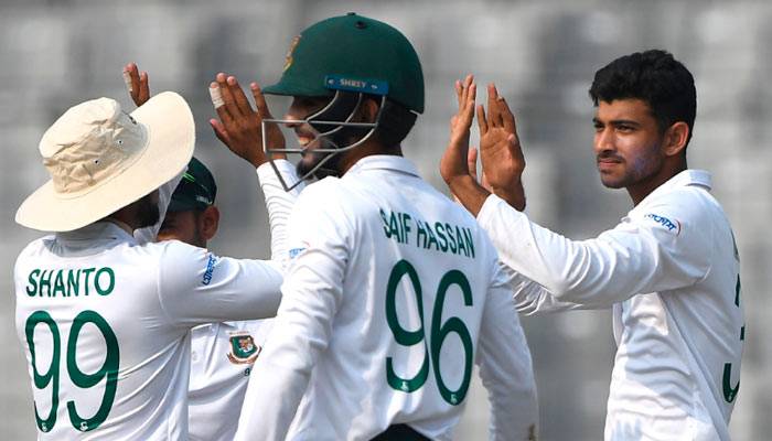 নাঈমের ঘূর্ণি, আরভিনের সেঞ্চুরিতে দিনটা দু’দলেরই