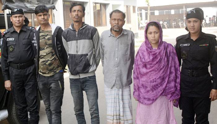 অপহরণের পর নির্যাতনের ভিডিও পাঠিয়ে টাকা আদায় করে তারা