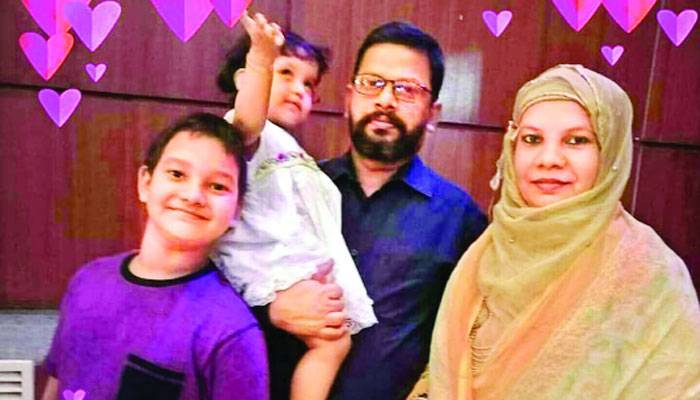 'ছেলেমেয়েকে খুন করলাম, আমাকে পাওয়া যাবে রেললাইনে'
