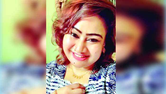 ফেঁসে যাচ্ছেন যুব মহিলা লীগের একাধিক নেতা