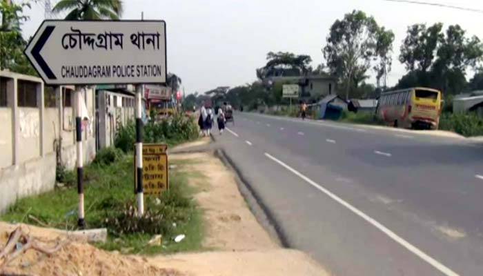 কুমিল্লায় সড়ক দুর্ঘটনায় কাভার্ডভ্যান চালকসহ নিহত ২