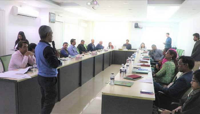 ‘শিক্ষার্থীদের জন্য ই-সচেতনতা’ বিষয়ক মতবিনিময় সভা