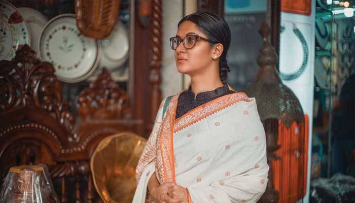 বিয়ে ও পড়াশোনার ব্যস্ততার পর মিথিলা