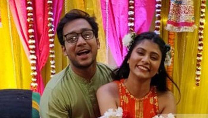 লিপইয়ারে প্রেমিক শাওনকে বিয়ে করলেন টয়া