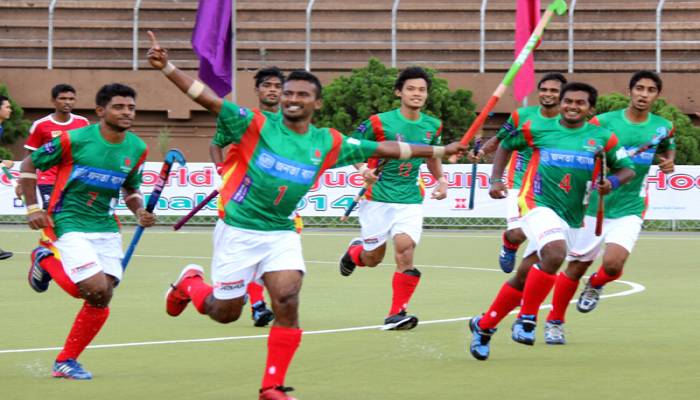 হকির খেলোয়াড়রা এখন বেকার!