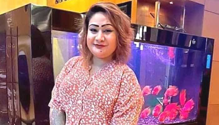 যাদের সহায়তা পেতেন পাপিয়া