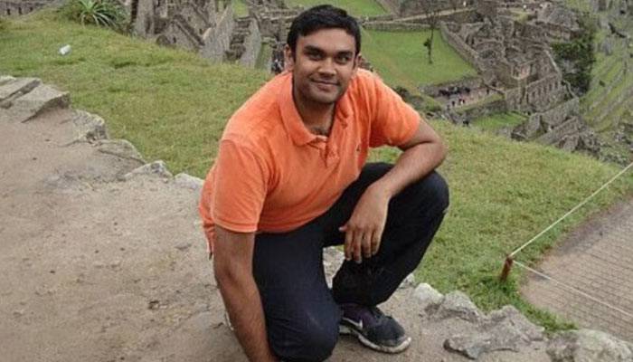 লন্ডনে খাবার চুরি করে কোটি টাকা বেতনের চাকরি খোয়ালেন যুবক