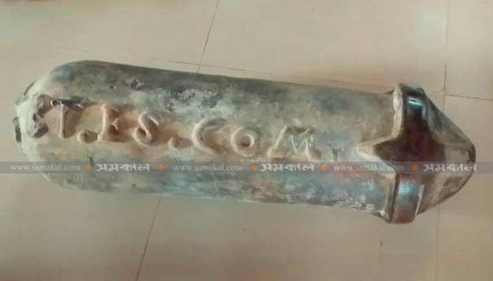 ফরিদপুরে ‌‘ব্রিটিশ আমলের’ ধাতব পিলার উদ্ধার