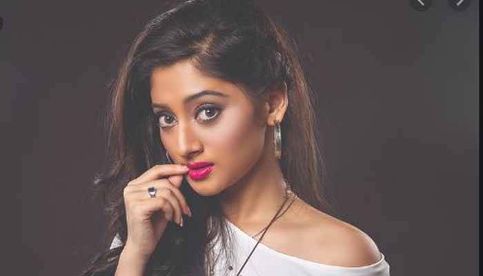 প্রতিনিয়ত প্রেমে পড়ি: পূজা চেরি
