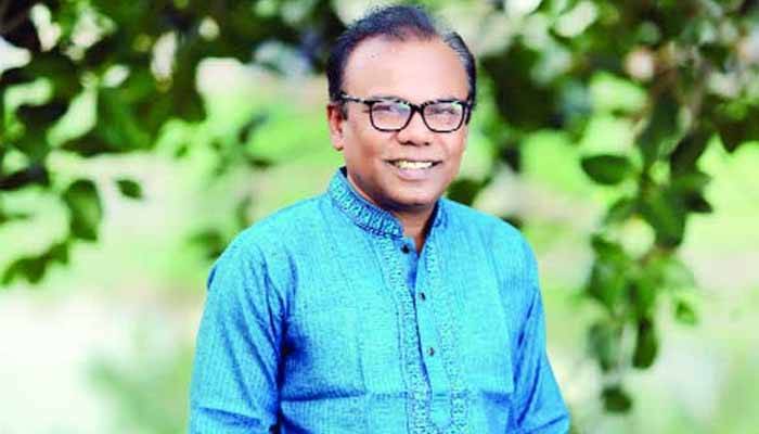 ‘মিডিয়ায় একজন যা করেন, অন্যরা তা অনুকরণ করেন’