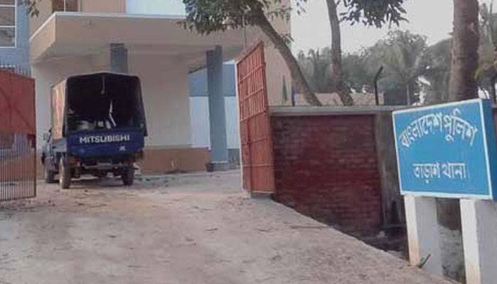 প্রেমে সাড়া না দেওয়ায় স্কুলছাত্রীকে ধর্ষণ, ঘটনা ধামাচাপার চেষ্টা