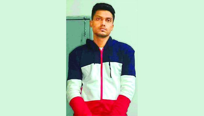 'ভাঙা মোবাইল' ও ধাক্কা ফাঁদ