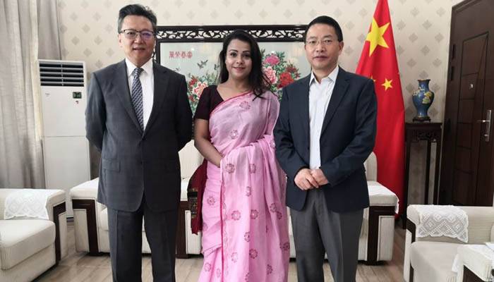 করোনা রোগীদের সেবা দিতে উহান যেতে চান বাংলাদেশি চিকিৎসক