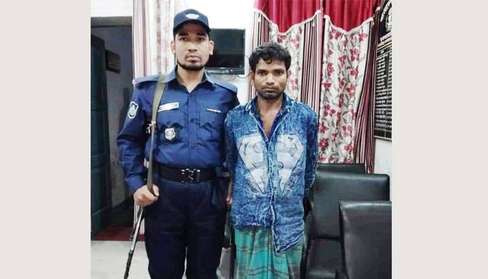 প্রতিবন্ধী কিশোরী ইশারায় দেখিয়ে দিল ধর্ষককে
