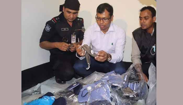 অতিরিক্ত দামে মাস্ক বিক্রি: ১৬ লাখ টাকা জরিমানা, একজনের দণ্ড