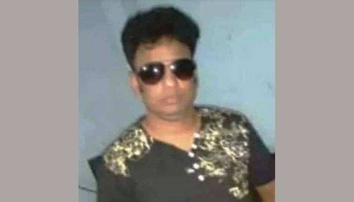 টাকা না দিলেই বাবা-মাকে পেটান শাহআলম