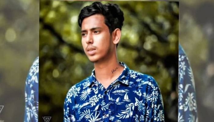 বান্ধবীকে উত্ত্যক্তের প্রতিবাদ করায় কলেজছাত্র খুন