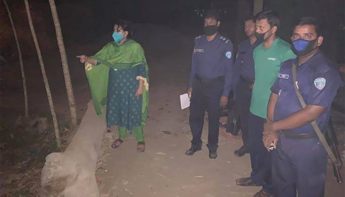 মধ্যরাতেও প্রবাসীরা নজরদারিতে
