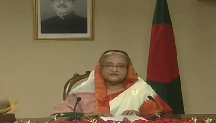 করোনা নিয়ে গুজব ছড়ালে কঠোর ব্যবস্থা