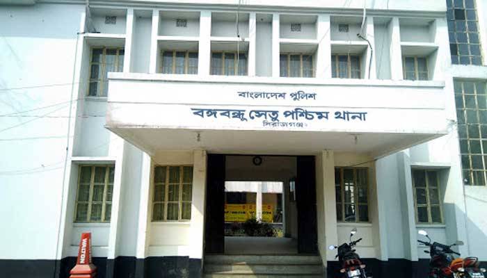 মাহফিল থেকে ফেরার পথে প্রাণ গেল ৪ মাদ্রাসাছাত্রের