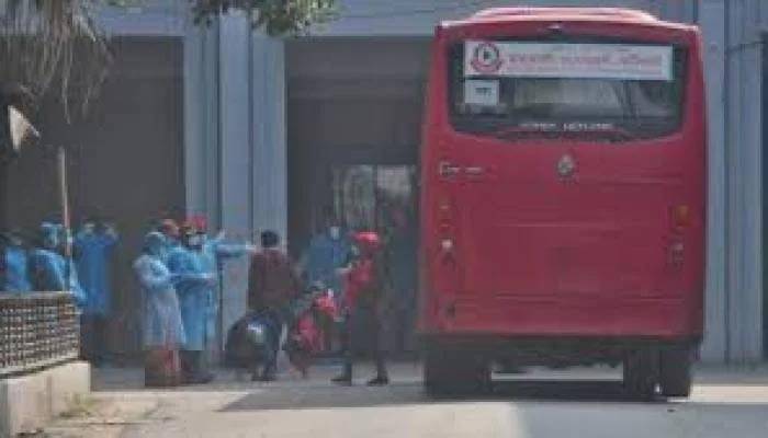 ইতালি থেকে ফিরলেন আরও ১৫২ জন