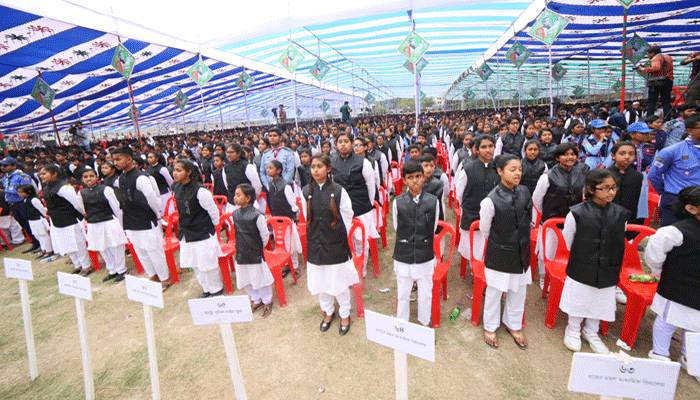 খুলনায় ১৯,২০০ খুদে শিক্ষার্থীর কন্ঠে ৭ মার্চের ভাষণ