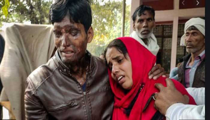 'আমরা শুধু ভাইয়ের পা খুঁজে পেয়েছি', দিল্লি হামলার ভয়াবহ চিত্র