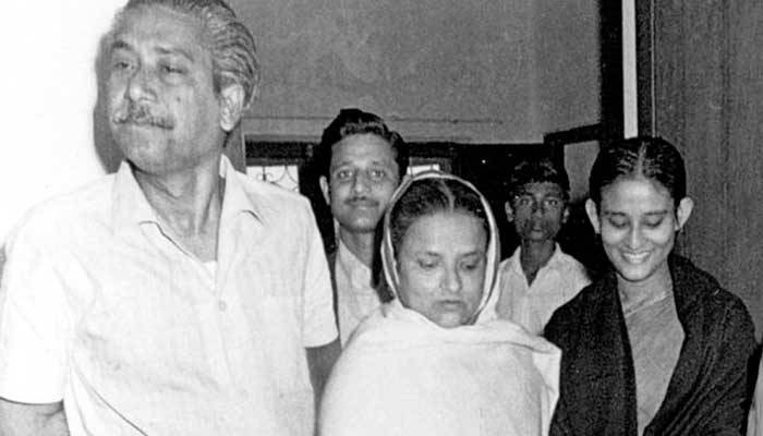 তিনি ও তাঁর সোনার বাংলা